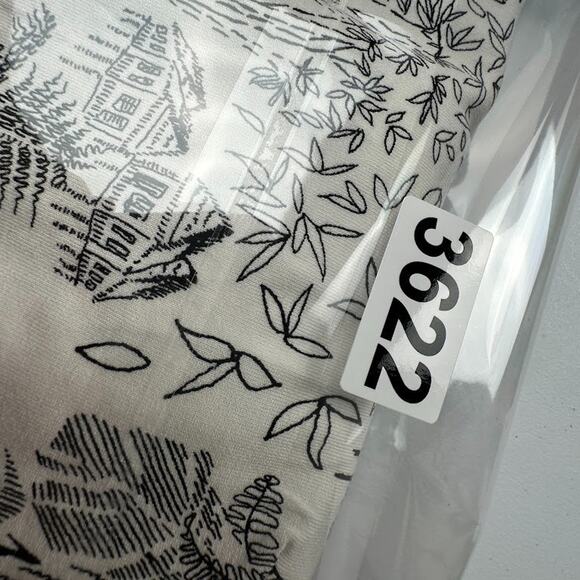 J Jill Wearever Collection Top Womens 2X White Tropical Print Sleeveless Stretch - Picture 12 of 12